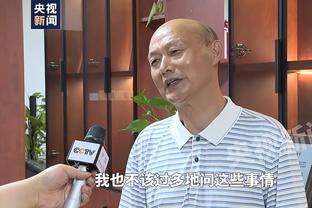 美记：湖人想用拉赛尔换穆雷 但老鹰并不认为拉塞尔能提升阵容